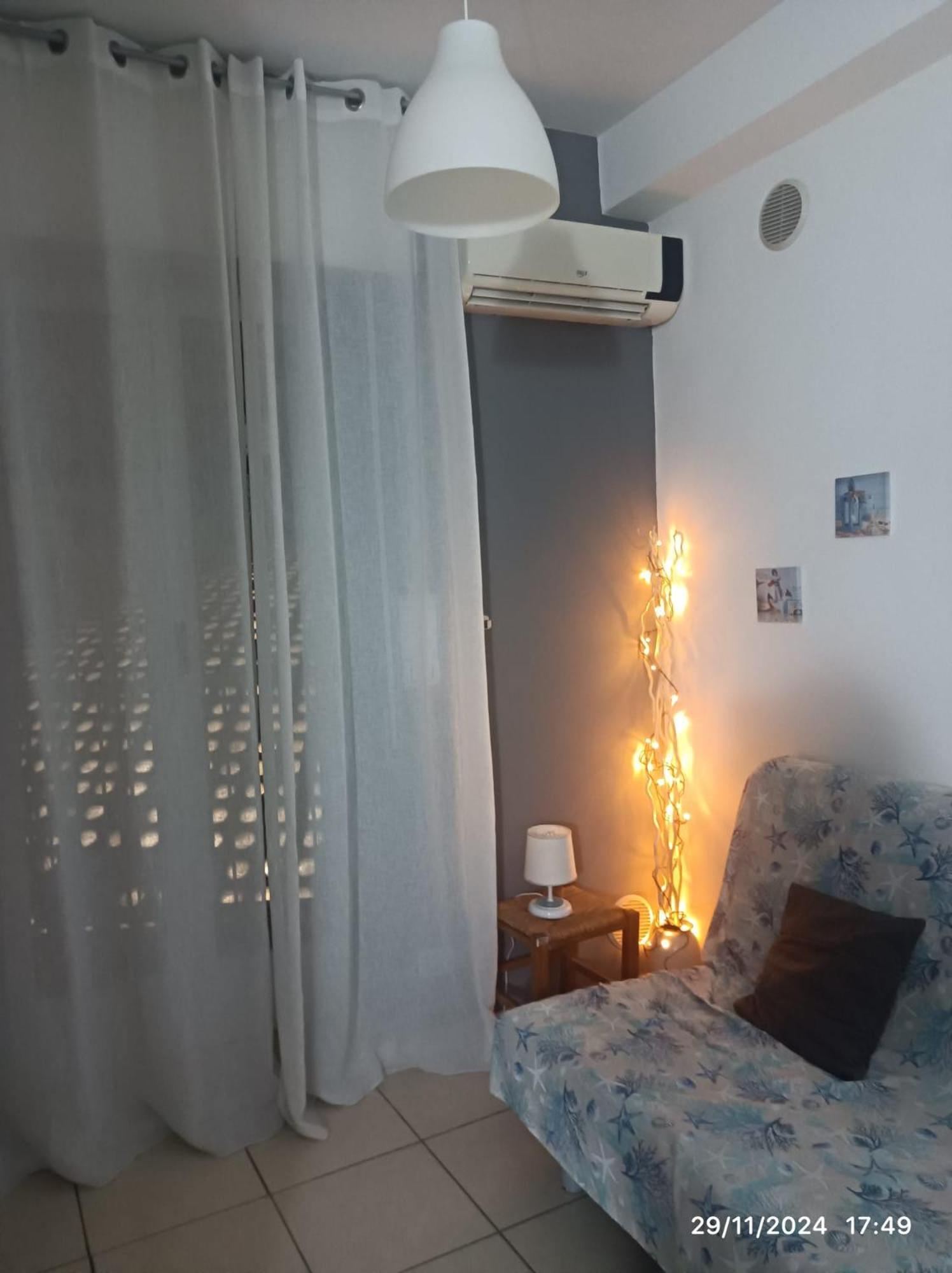 Travel And Living Hotel Trani Ngoại thất bức ảnh