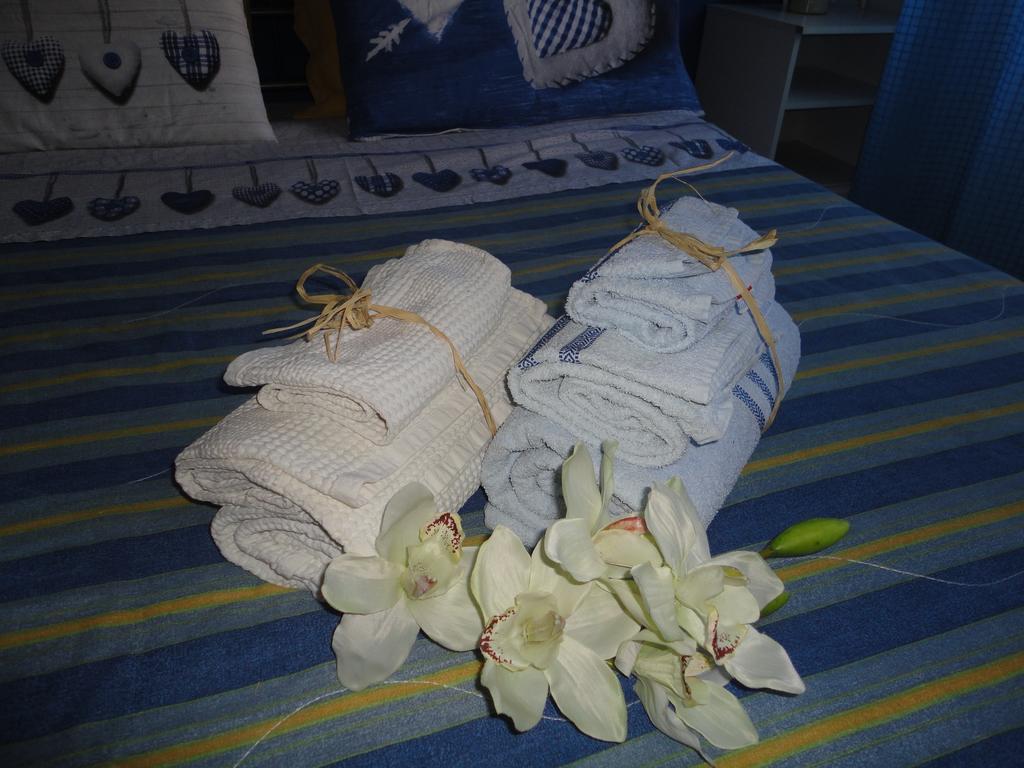 Travel And Living Hotel Trani Ngoại thất bức ảnh