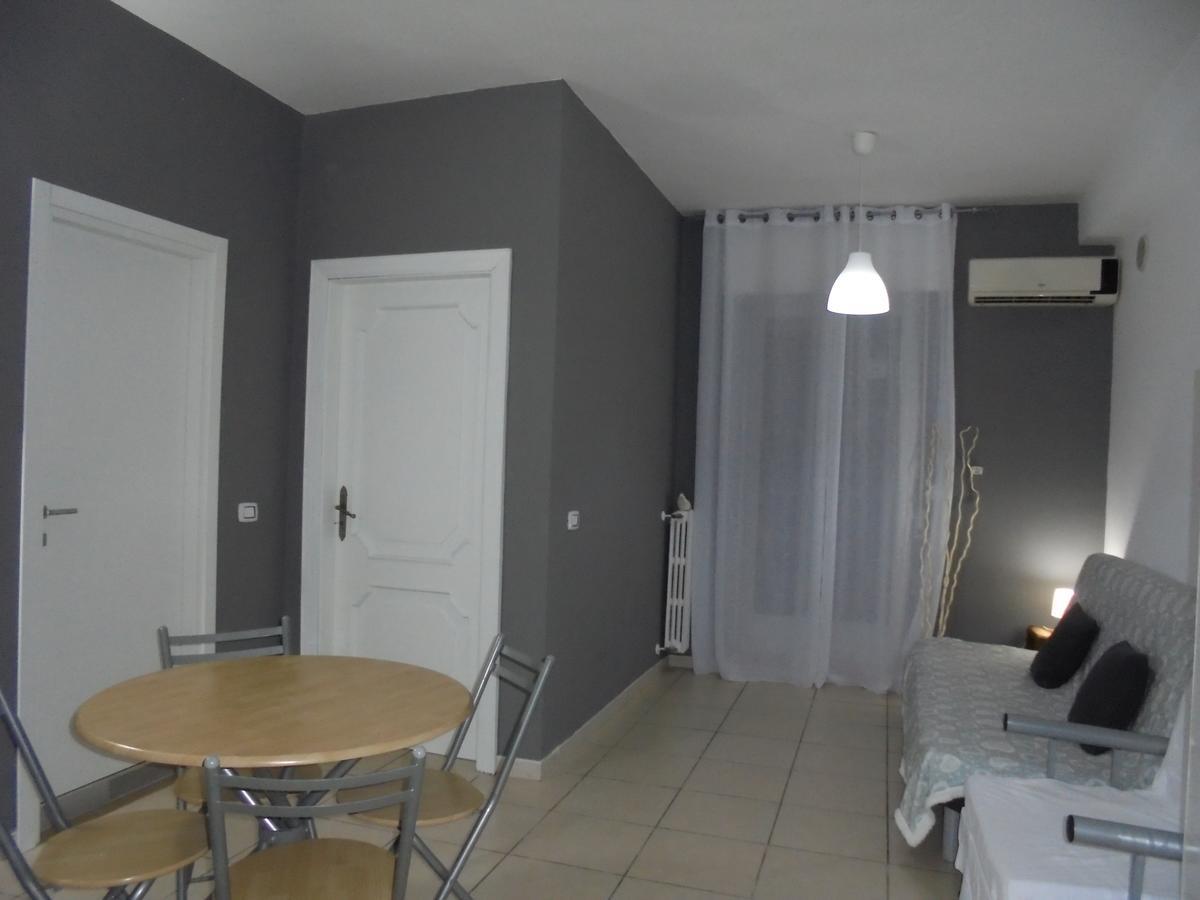 Travel And Living Hotel Trani Ngoại thất bức ảnh